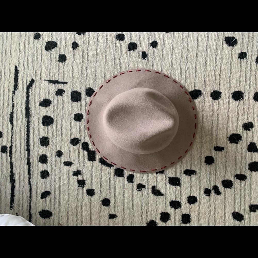 Adora hat - Picture 3 of 8